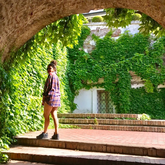 MARCI LUISA SANCHEZ MITROVIĆ - Picture 3 of 8